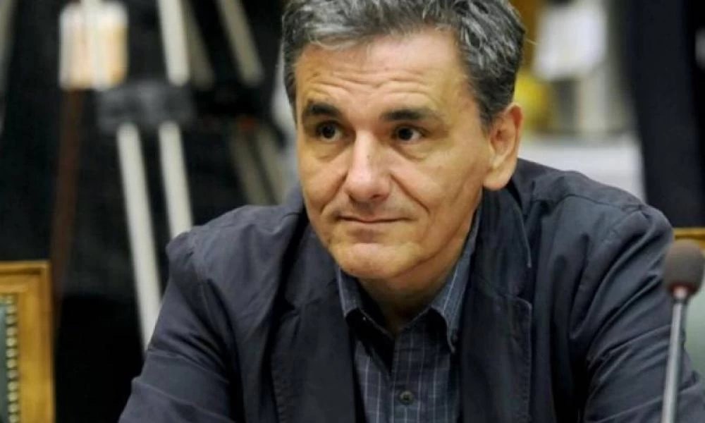 Τσακαλώτος: Διάρρηξη στην πολυκατοικία όπου βρίσκεται το γραφείο του